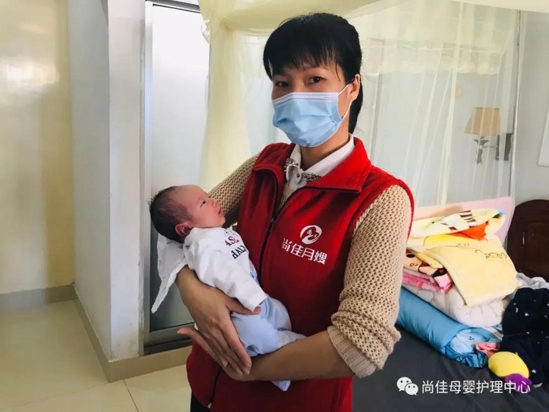 尚佳專業(yè)月嫂丨預(yù)防丨乳腺炎，怎么辦？